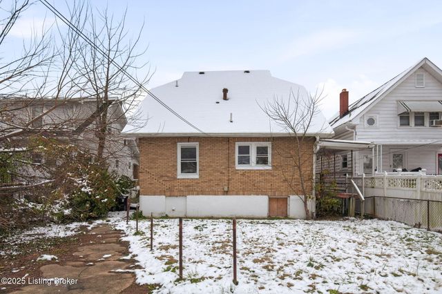 236 S 42nd St, Louisville, KY 40212