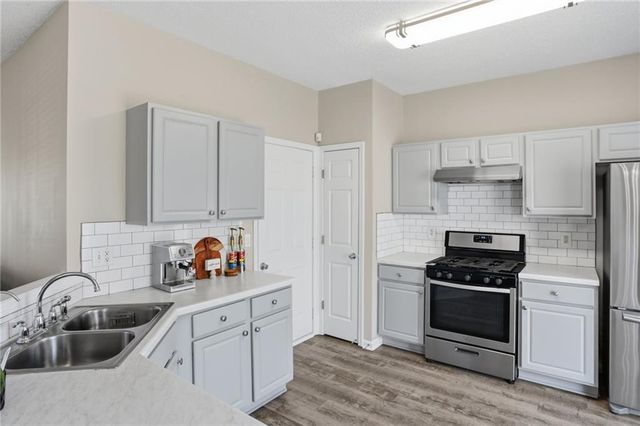 1662 Leyland NW Drive, Kennesaw, GA 30152