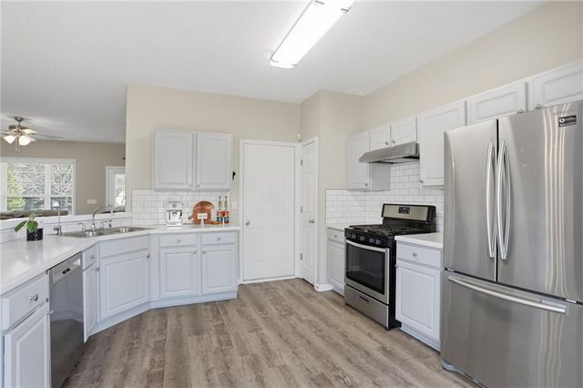 1662 Leyland NW Drive, Kennesaw, GA 30152