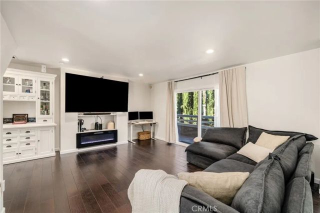 965 W Imperial Highway 54, La Habra, CA 90631