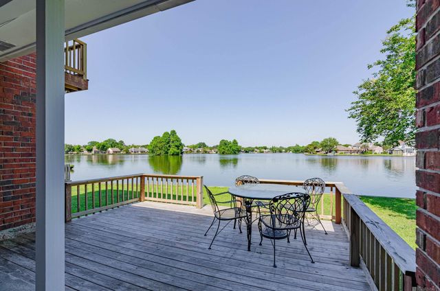 18424 Lakehaven Ct, Baton Rouge, LA 70817