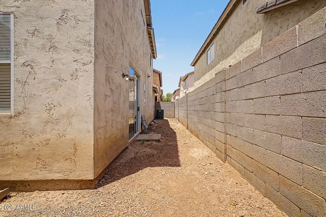 5326 W WARNER Street, Phoenix, AZ 85043
