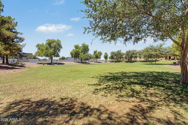 5326 W WARNER Street, Phoenix, AZ 85043
