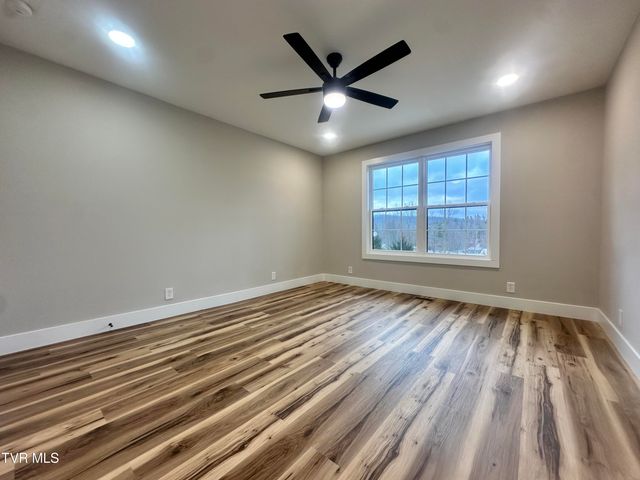 256 William Hawkins Lane, Mountain City, TN 37683