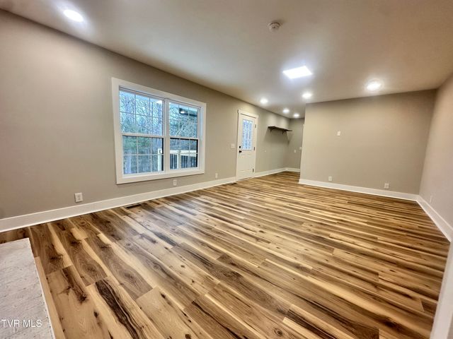 256 William Hawkins Lane, Mountain City, TN 37683