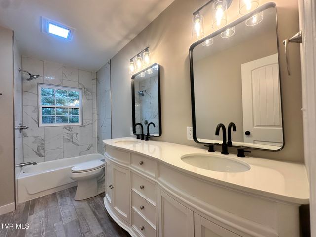 256 William Hawkins Lane, Mountain City, TN 37683