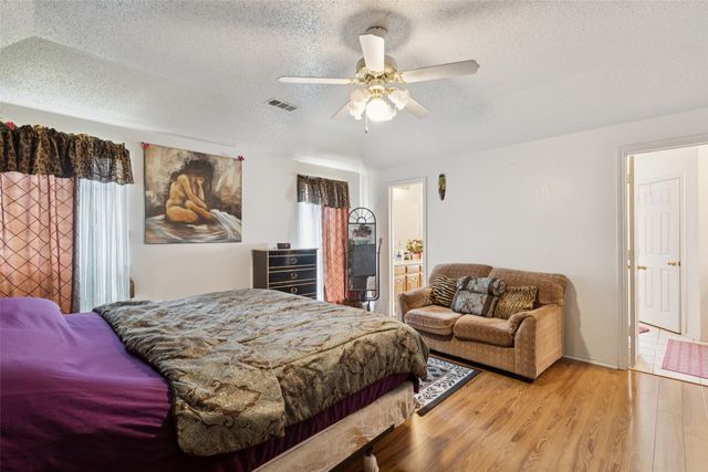 508 Hickory Circle, Red Oak, TX 75154