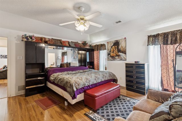 508 Hickory Circle, Red Oak, TX 75154