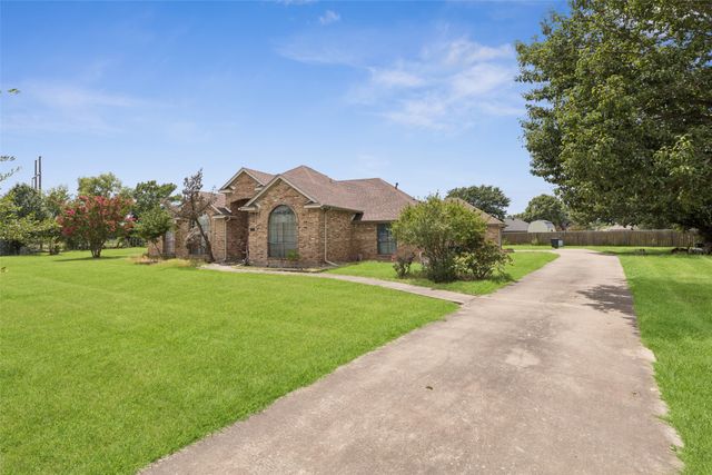 508 Hickory Circle, Red Oak, TX 75154