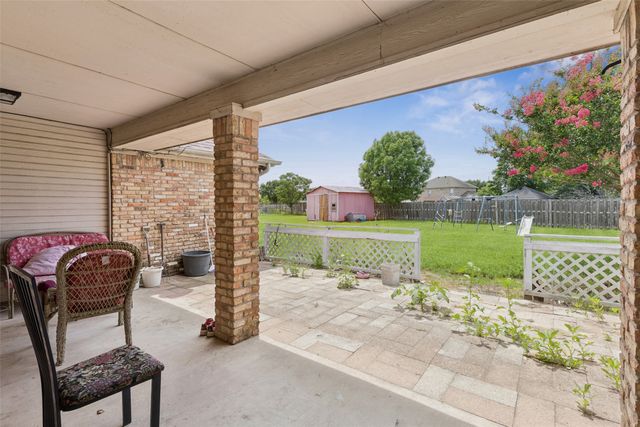 508 Hickory Circle, Red Oak, TX 75154