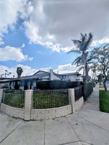 302 E Wakefield, Anaheim, CA 92802