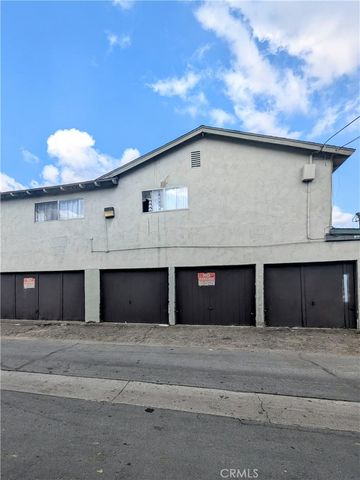 302 E Wakefield, Anaheim, CA 92802