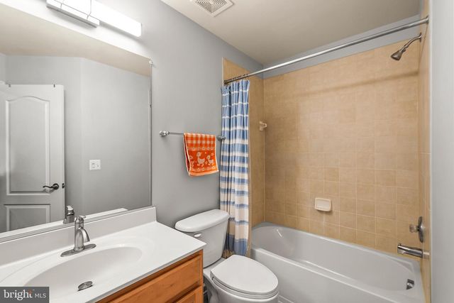 20916 HOUSEMAN TER, Ashburn, VA 20148