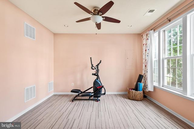 20916 HOUSEMAN TER, Ashburn, VA 20148