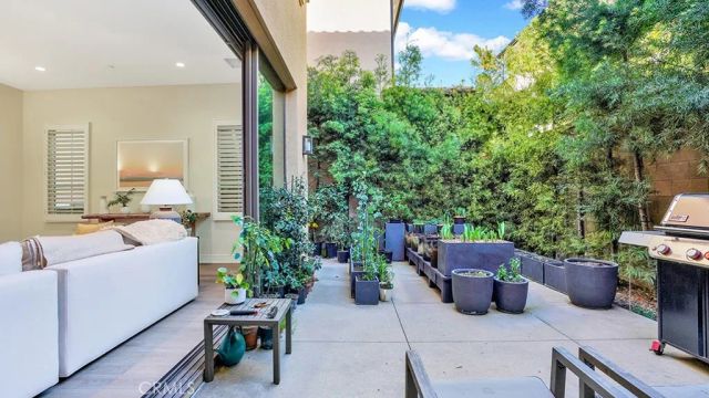 163 Linda Vista, Irvine, CA 92618