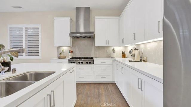 163 Linda Vista, Irvine, CA 92618