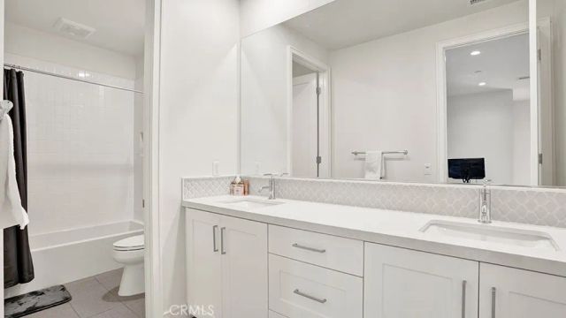 163 Linda Vista, Irvine, CA 92618