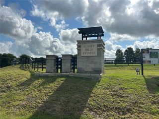 10549 Sunny Meadow Drive, Chappell Hill, TX 77426