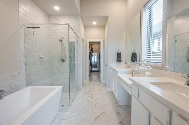 4035 Shackleton Court, Iowa Colony, TX 77583