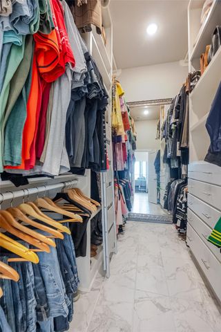 4035 Shackleton Court, Iowa Colony, TX 77583