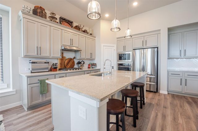 4035 Shackleton Court, Iowa Colony, TX 77583