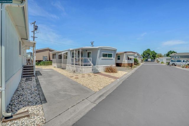 50 Cayuga Street, Oakley, CA 94561