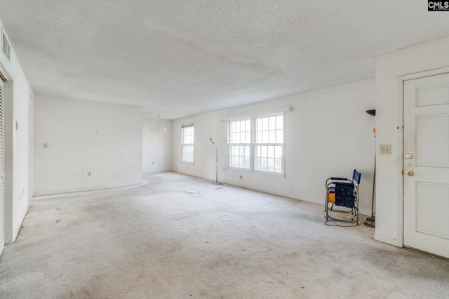 5516 Lakeshore Drive 711, Columbia, SC 29206