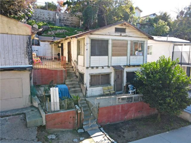 808 Record, Los Angeles, CA 90063