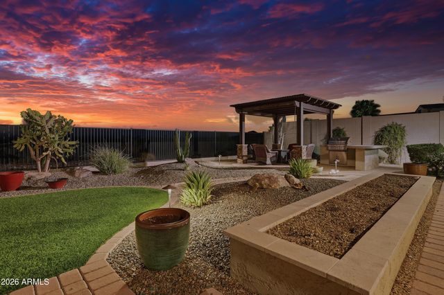 9998 W WHITE FEATHER Lane, Peoria, AZ 85383
