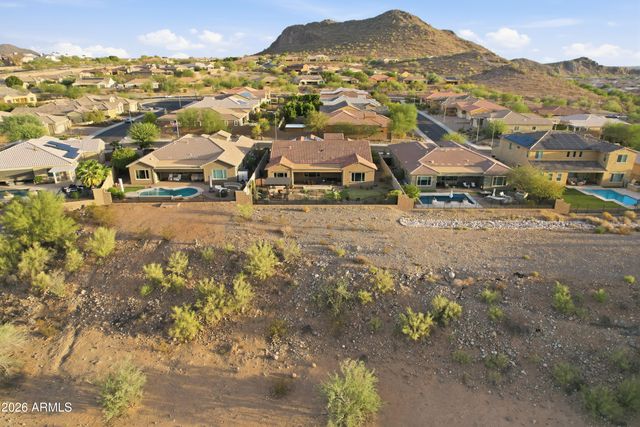 9998 W WHITE FEATHER Lane, Peoria, AZ 85383