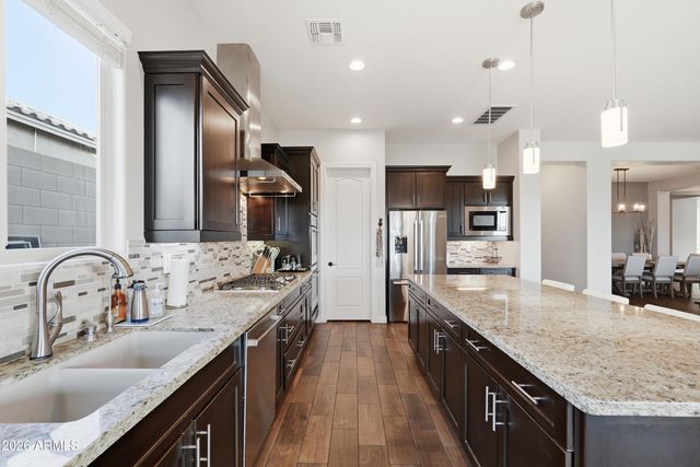 9998 W WHITE FEATHER Lane, Peoria, AZ 85383