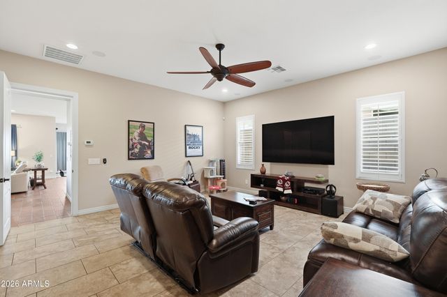 9998 W WHITE FEATHER Lane, Peoria, AZ 85383