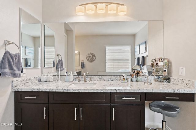 9998 W WHITE FEATHER Lane, Peoria, AZ 85383