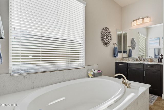 9998 W WHITE FEATHER Lane, Peoria, AZ 85383