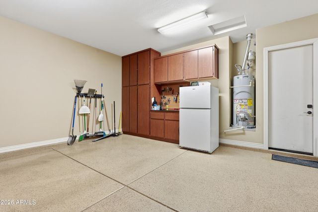 9998 W WHITE FEATHER Lane, Peoria, AZ 85383