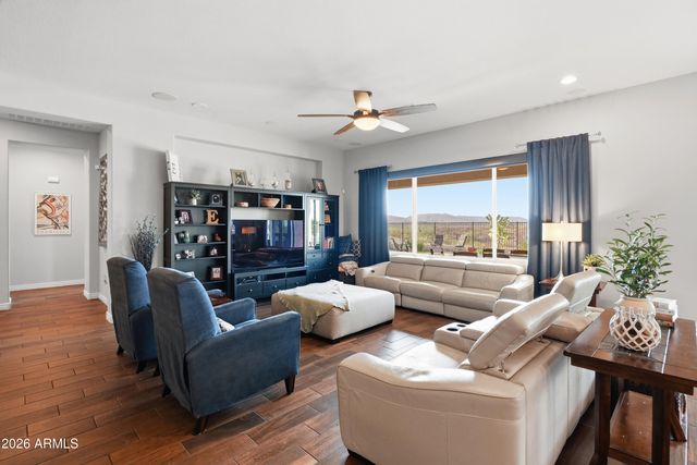 9998 W WHITE FEATHER Lane, Peoria, AZ 85383