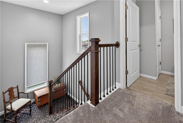 19609 W 197th Street, Spring Hill, KS 66083