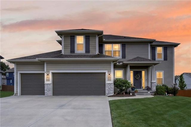 19609 W 197th Street, Spring Hill, KS 66083