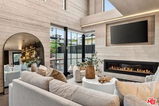 442 Sherman Canal, Venice, CA 90291