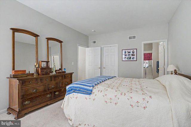 328 CARLISLE DR, Avondale, PA 19311