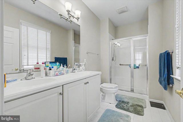 328 CARLISLE DR, Avondale, PA 19311