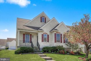 328 CARLISLE DR, Avondale, PA 19311