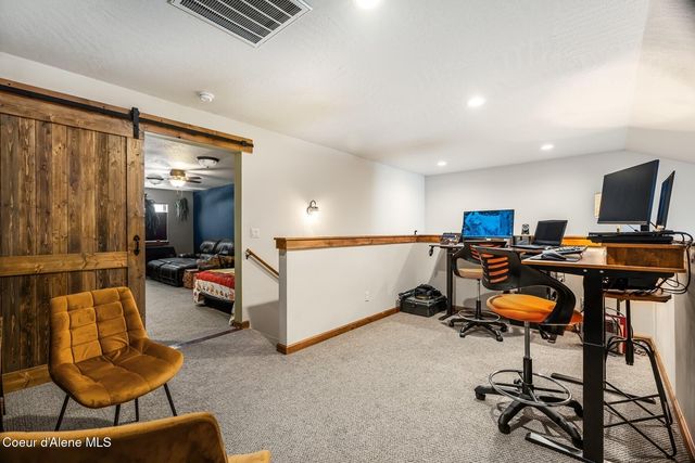 13439 N Shimmering Ct, Rathdrum, ID 83858