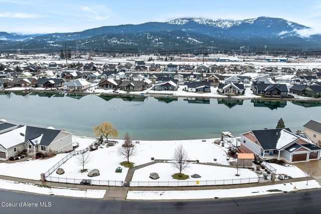 13439 N Shimmering Ct, Rathdrum, ID 83858