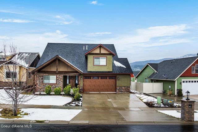 13439 N Shimmering Ct, Rathdrum, ID 83858