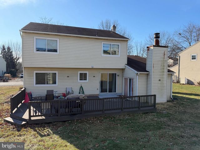 6490 HEATHERFIELD WAY, Harrisburg, PA 17112