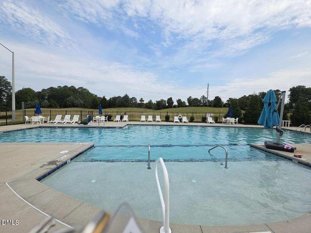 256 Summer Ranch Drive, Fuquay Varina, NC 27526