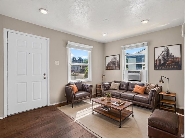 3308 S 440 E, South Salt Lake, UT 84115
