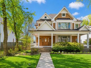1759 Dewes Street, Glenview, IL 60025