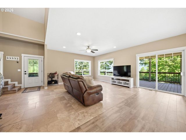 40217 Nw CARDAI HILL Rd, Woodland, WA 98674
